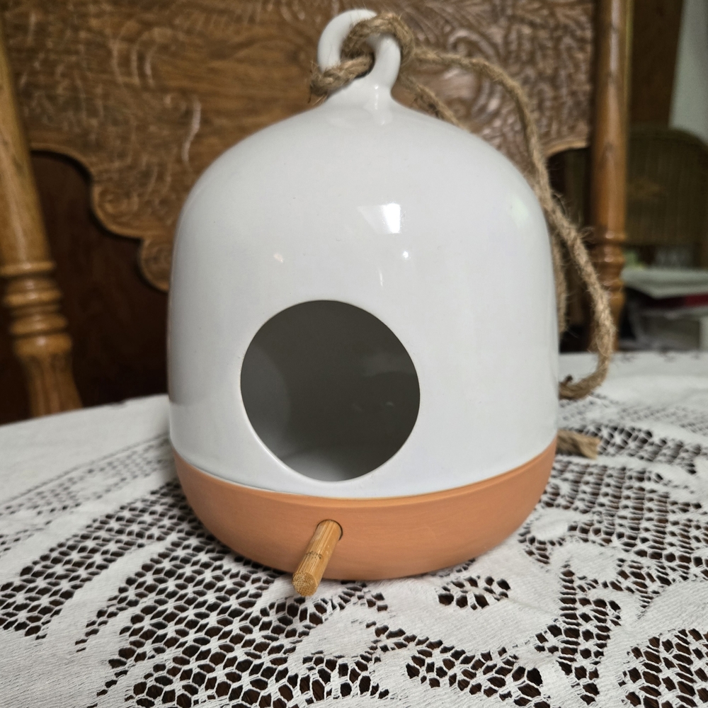 White and Tan Ceramic Bird Feeder